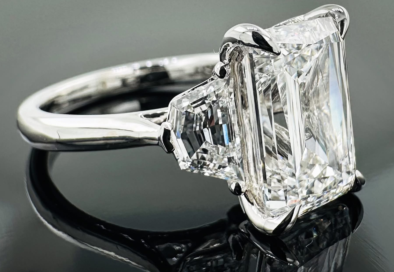 Fine gemstone for custom engagement ring design