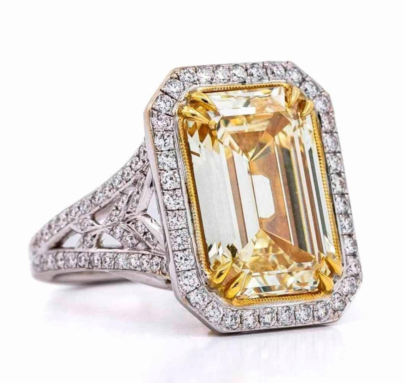 Exceptional colored gemstone sourced globally