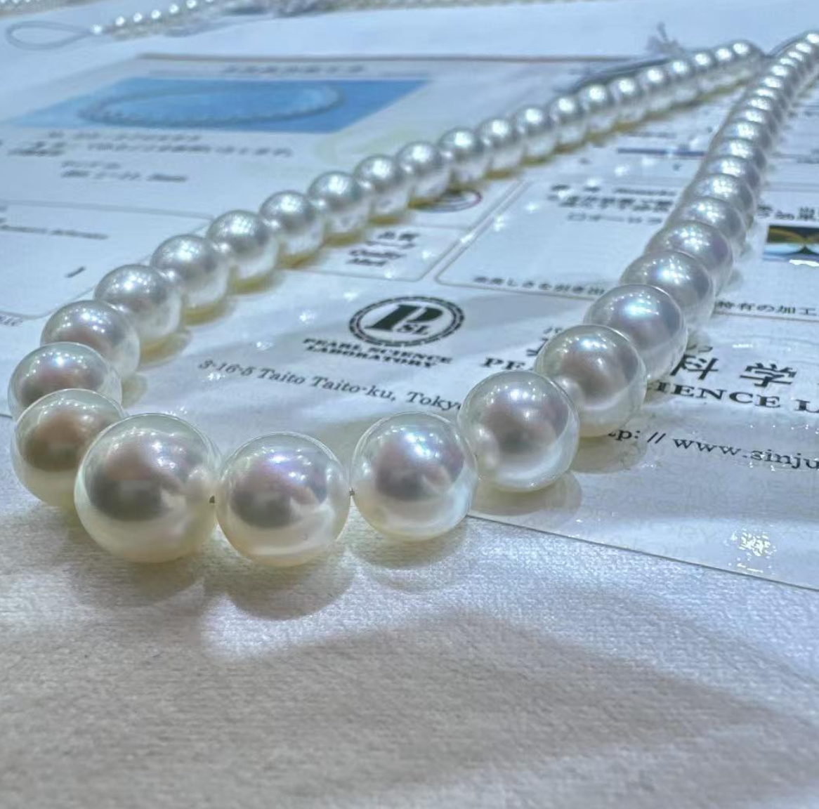 Luxury gemstone from global sourcing network